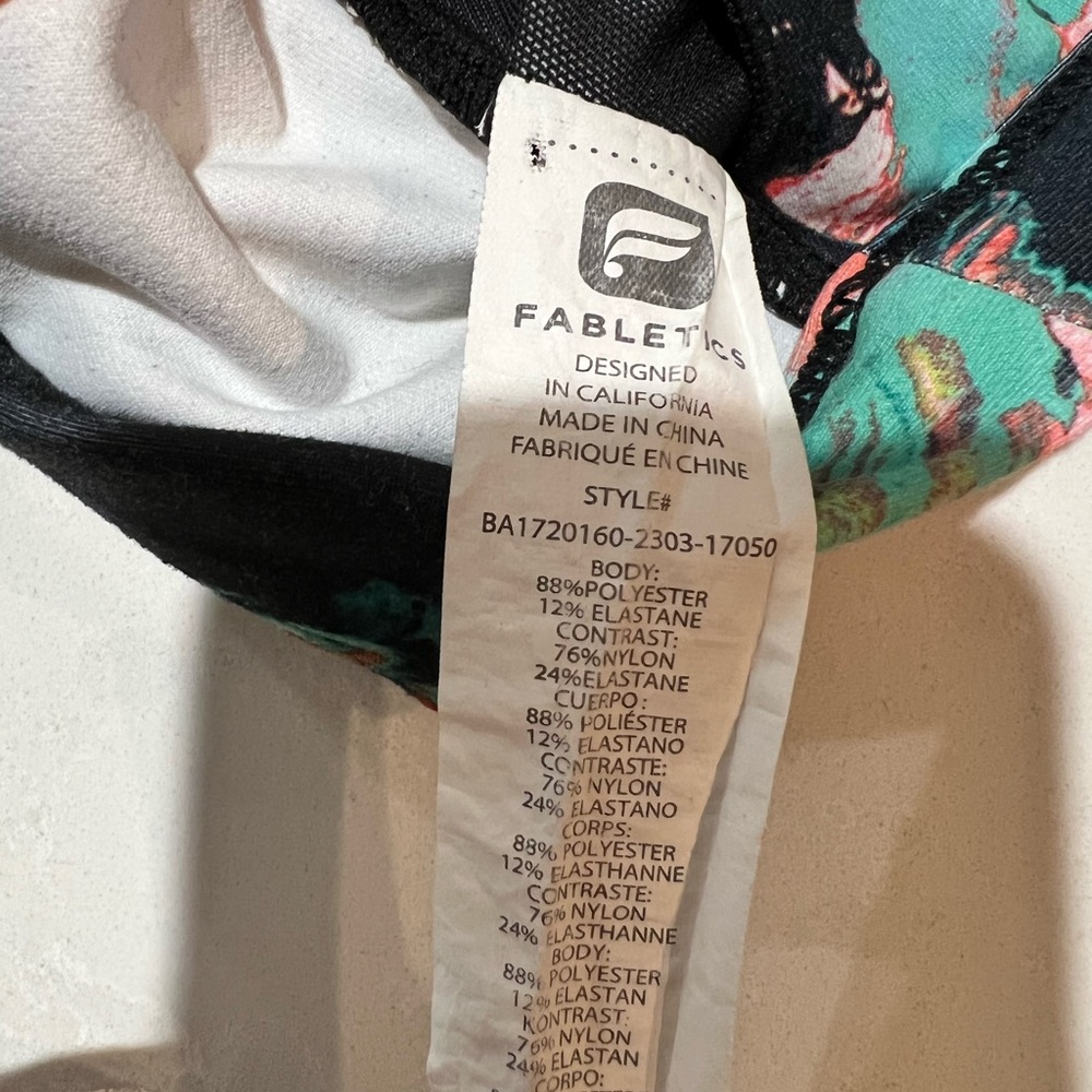 Fabletics Sports Bra - Picture 7 of 8